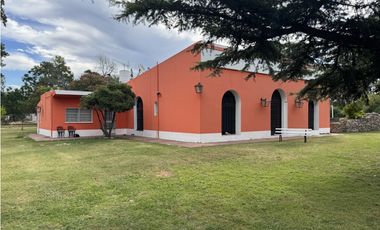 Campo de 85 Has. en venta, con Casco Antiguo en Ranchos.