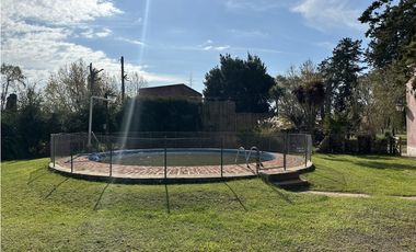 Campo de 85 Has. en venta, con Casco Antiguo en Ranchos.