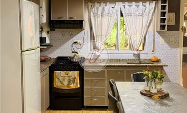OPORTUNIDAD CASA RETASADA EN MAR DE OSTENDE A USD 105.000