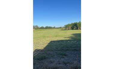 OPORTUNIDAD UNICA 13.586 m2 Dos Lotes en Block en Villa Esquiú