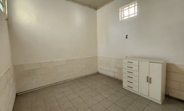 Casa en alquiler en Burzaco Este