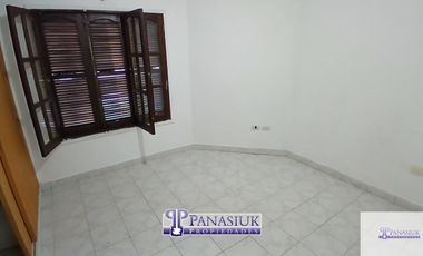 Casa en venta c/ cochera en 9 de Julio