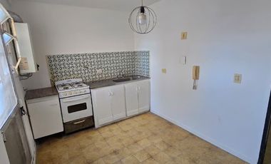 Departamento en alquiler en Lanus Este