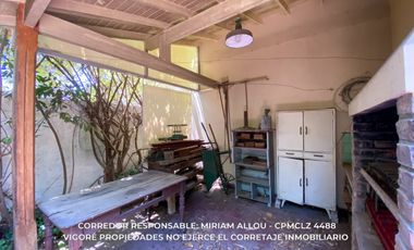 Casa en venta c/ cochera en Temperley