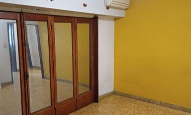Departamento Tipo Casa en alquiler en Gerli Este