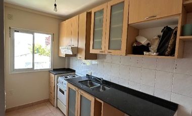 Departamento en alquiler en Wilde Centro