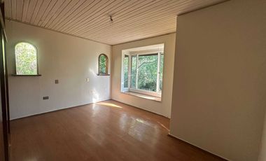 Casa en arriendo en LO BARNECHEA