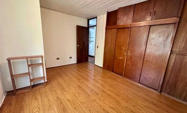 Casa en arriendo en LO BARNECHEA