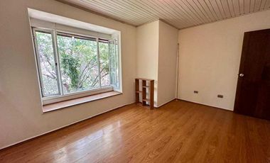 Casa en arriendo en LO BARNECHEA