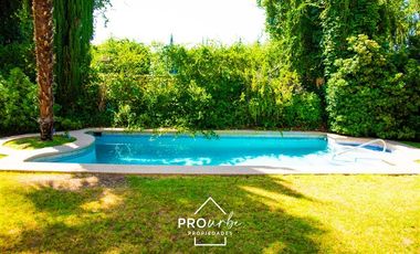 Casa en Venta en Camino El Queltehue / Paseo Pie andino / Valle Escondido