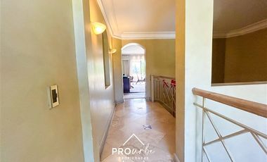 Casa en Venta en Camino El Queltehue / Paseo Pie andino / Valle Escondido