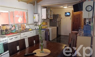 Casa en Venta en 3 Sur ,150, Huertos Familiares