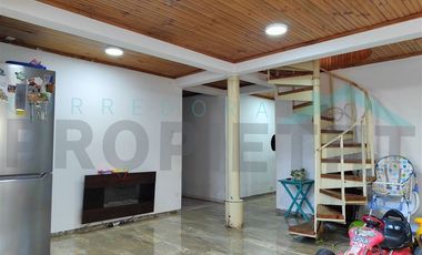 Casa en Venta en Venta Terreno 1000m2 con 2 propiedades, Puente Alto