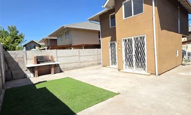 Casa en Arriendo en La Casona 16570, comuna San Bernardo, Región Metropolitana