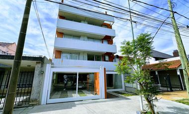 Departamento 2 ambientes en Haedo Norte CON COCHERA