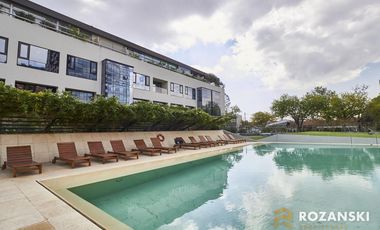 TORRE FORUM. 4 AMBIENTES. PLAYROOM. DEPENDENCIA. 2 COCHERAS. BAULERA. AMENITIES.