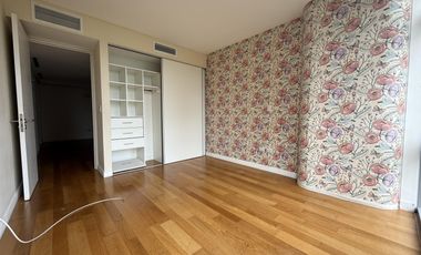 TORRE FORUM. 4 AMBIENTES. PLAYROOM. DEPENDENCIA. 2 COCHERAS. BAULERA. AMENITIES.