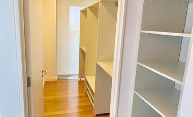 TORRE FORUM. 4 AMBIENTES. PLAYROOM. DEPENDENCIA. 2 COCHERAS. BAULERA. AMENITIES.