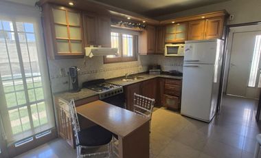 Casa en venta, Barrio Centro América