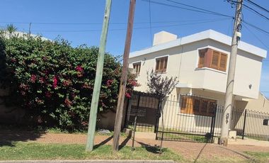 Casa en venta, Barrio Centro América