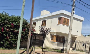 Casa en venta, Barrio Centro América
