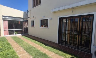 Casa en venta, Barrio Centro América