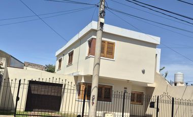 Casa en venta, Barrio Centro América