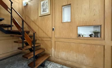 Casa cuatro ambientes jardin quincho a la venta en Wilde Apto Credito