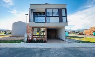 Casa Agua del Valles La Ceja