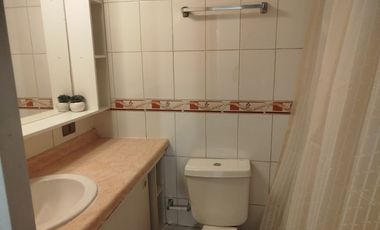 DEPARTAMENTO AMOBLADO TRES HABITACIONES  CONDOMINIO CERRADO