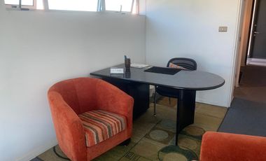 ARRIENDO OFICINA  EN EL CORAZON DE LAS CONDES