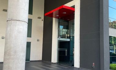 ARRIENDO OFICINA  EN EL CORAZON DE LAS CONDES