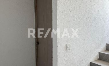 LOCAL COMERCIAL AL LADO DE ZEN HOUSE, CERCA DEL EL MIRADOR. - (3)