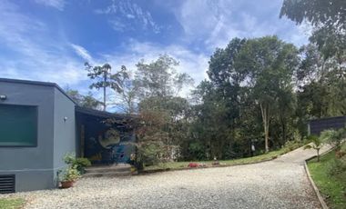 VENTA de CASA CAMPESTRE en MedellÃ­n
