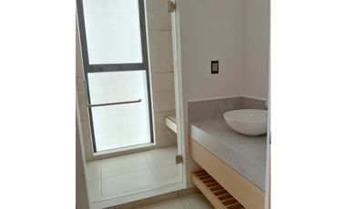 CASA RESIDENCIAL EN VENTA FRACC. LA CARTUJA, AL SUR DE PACHUCA