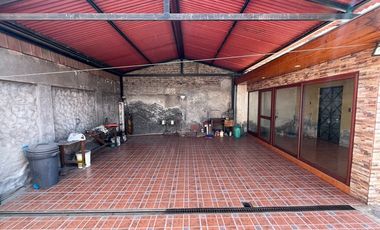 Arriendo con excelente conectividad