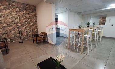 Comodo Depto cerca de la estación de metro Ñuble