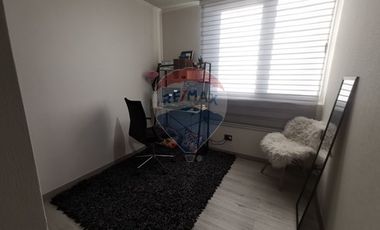 Comodo Depto cerca de la estación de metro Ñuble