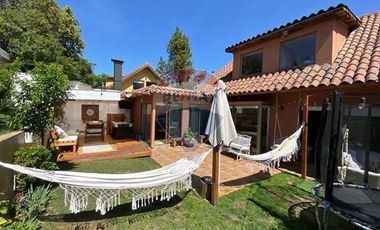 Casa 4D+3D+2E y Quincho. La Florida