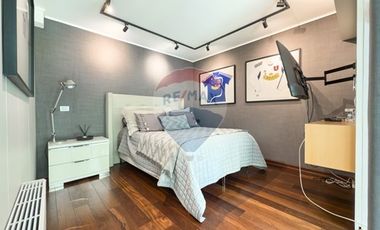 DUPLEX CON JARDIN PRIVADO