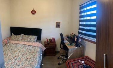 Propiedad en Vta para inversión, 3 casas La Granja