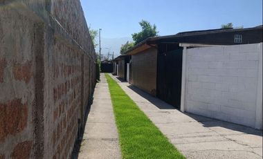 Propiedad en Vta para inversión, 3 casas La Granja