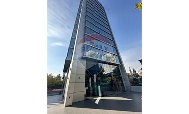 AMPLIO Y MODERNO LOCAL O OFICINA MUY ILUMINADO