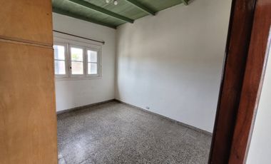 Casa  en Venta Necochea / Necochea (A108 8243)