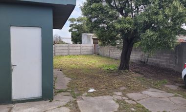 Casa  en Venta Necochea / Necochea (A108 8243)