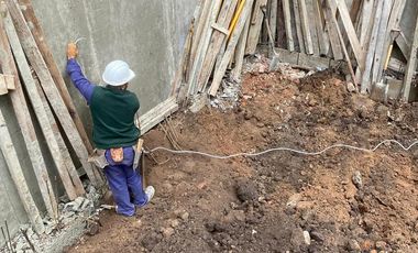 Edificio Comercial en Lomas de Zamora Oeste