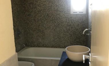 Departamento dos ambientes - Escobar, Bernardo de Irigoyen 244