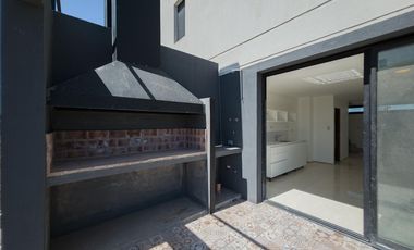 Duplex a Estrenar en Sicardi - Escritura Inmediata