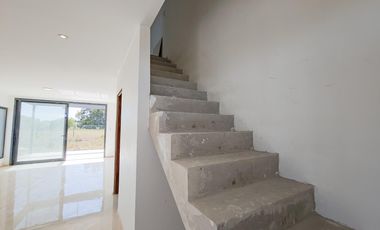 Duplex a Estrenar en Sicardi - Escritura Inmediata