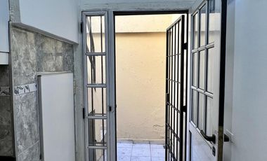 Excelente 3 amb fte. a la estación - Vta. Dta. - Apto Crédito - OPORTUINIDAD!!!